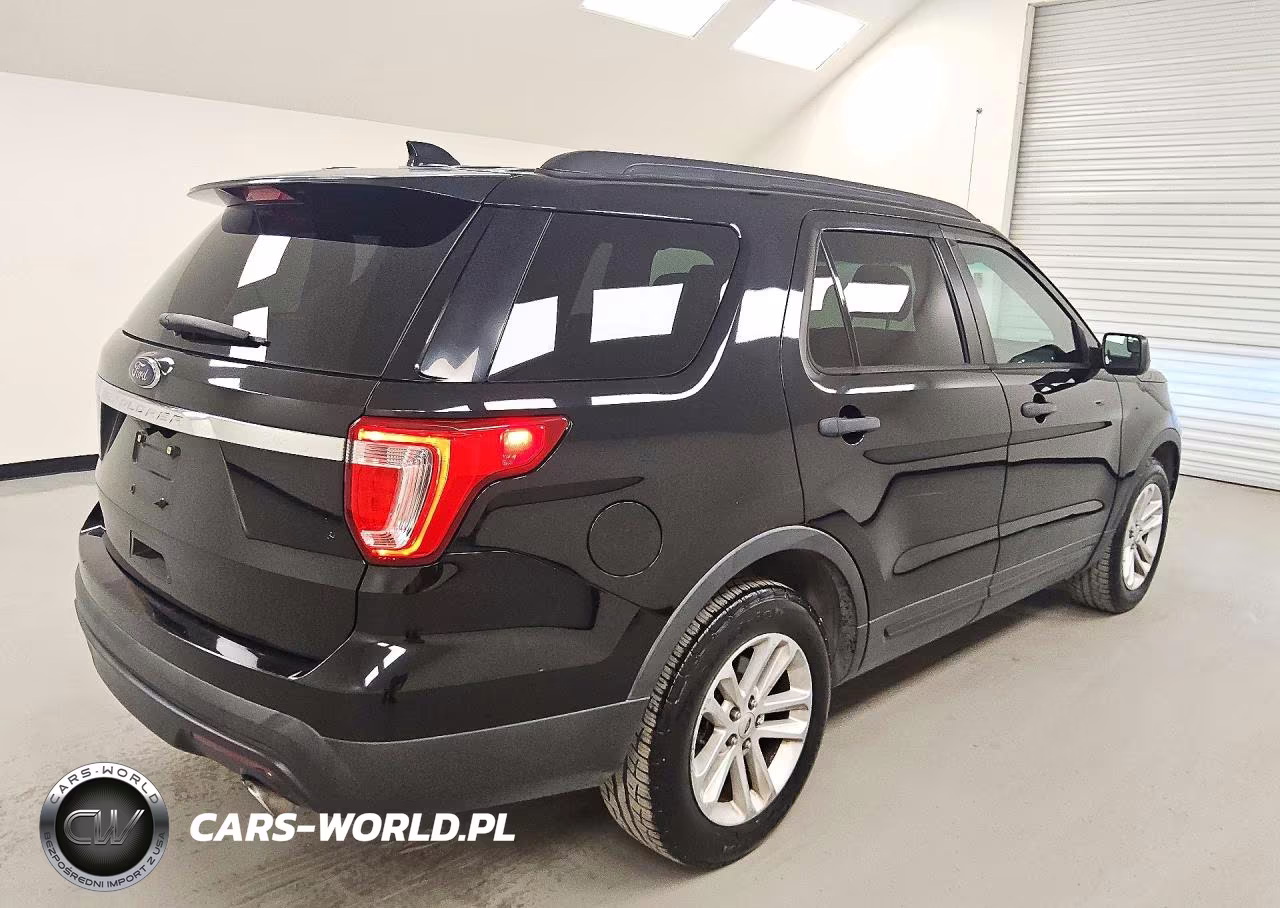 2016 Ford Explorer VIN:1FM5K7B81GGB04893 - 3