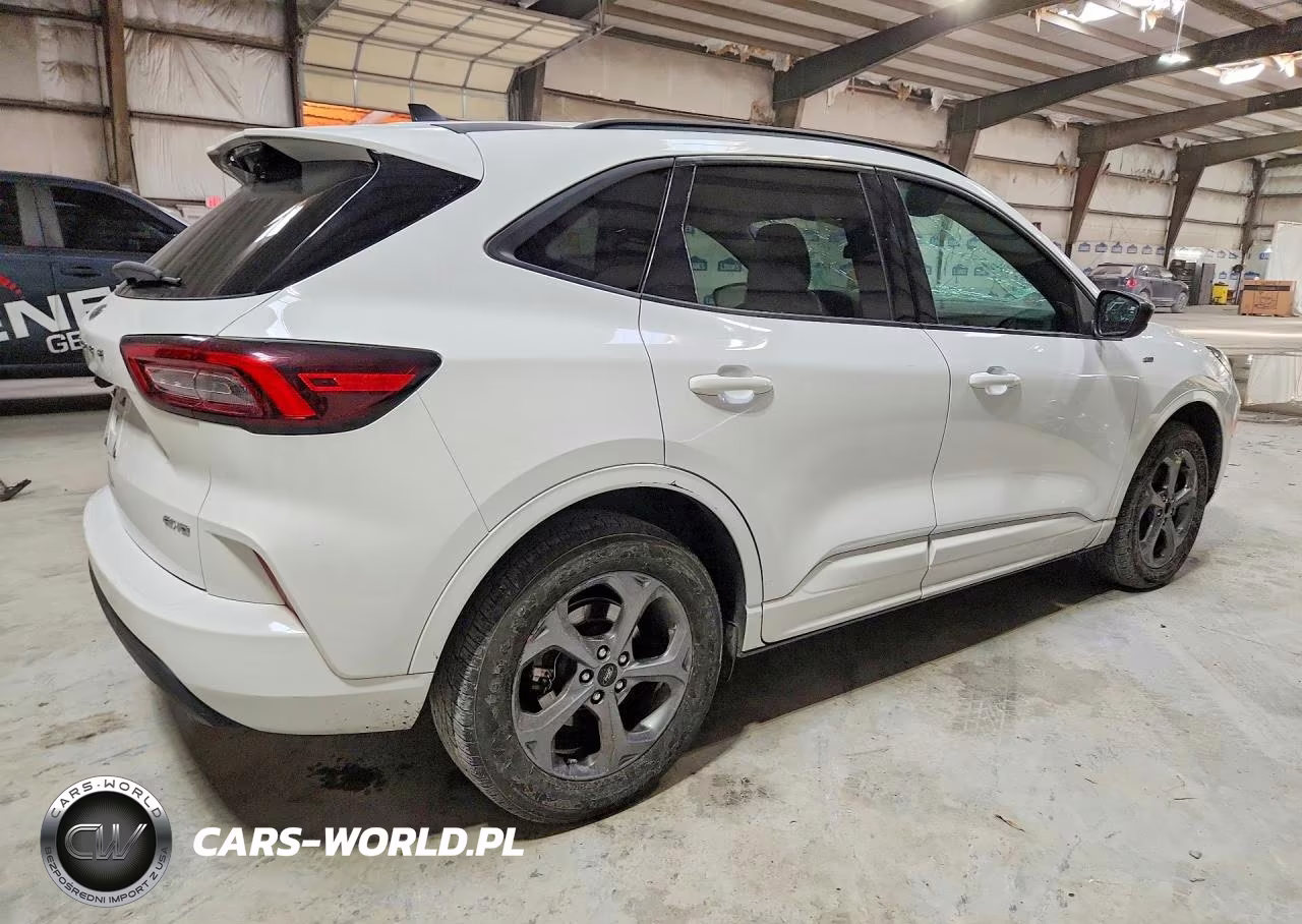 2023 Ford Escape St Line VIN:1FMCU9MN6PUA44949 - 3