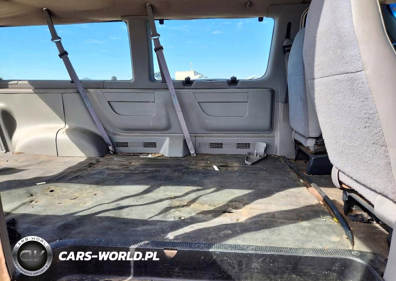 1998 Ford Econoline E150 VIN:1FMRE1124WHA45110 - 11