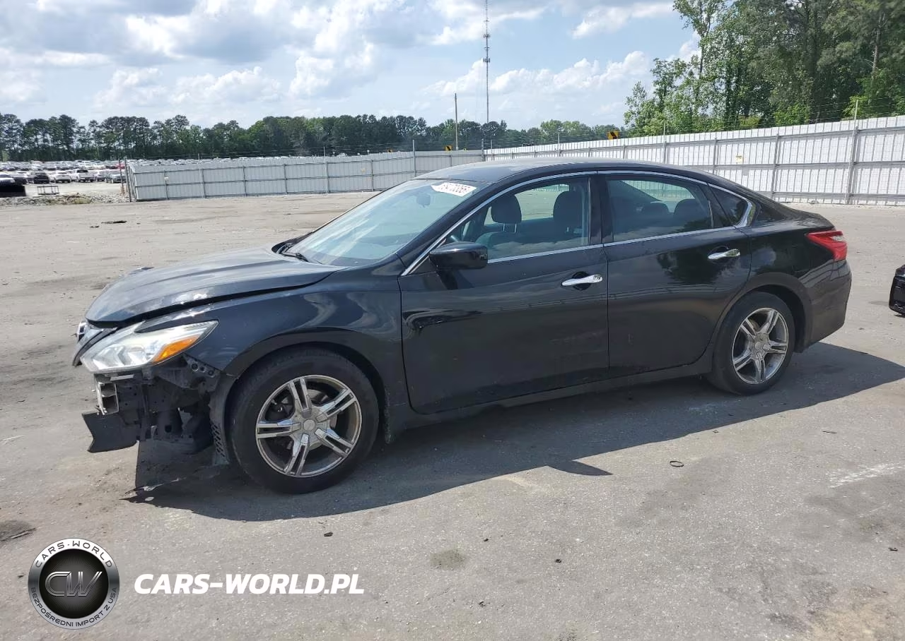2017 Nissan Altima 2.5 – zdjęcie 1 z 12