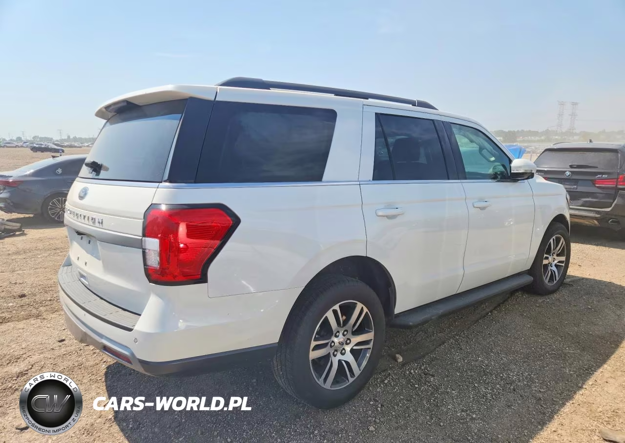 2024 Ford Expedition Xlt VIN:1FMJU1H80REA00522 - 3