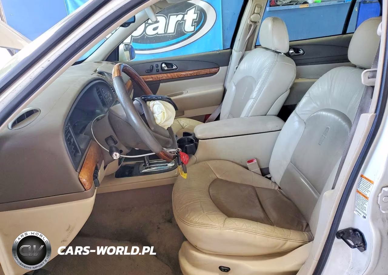 2000 Lincoln Continental VIN:1LNHM97V7YY832831 - 7