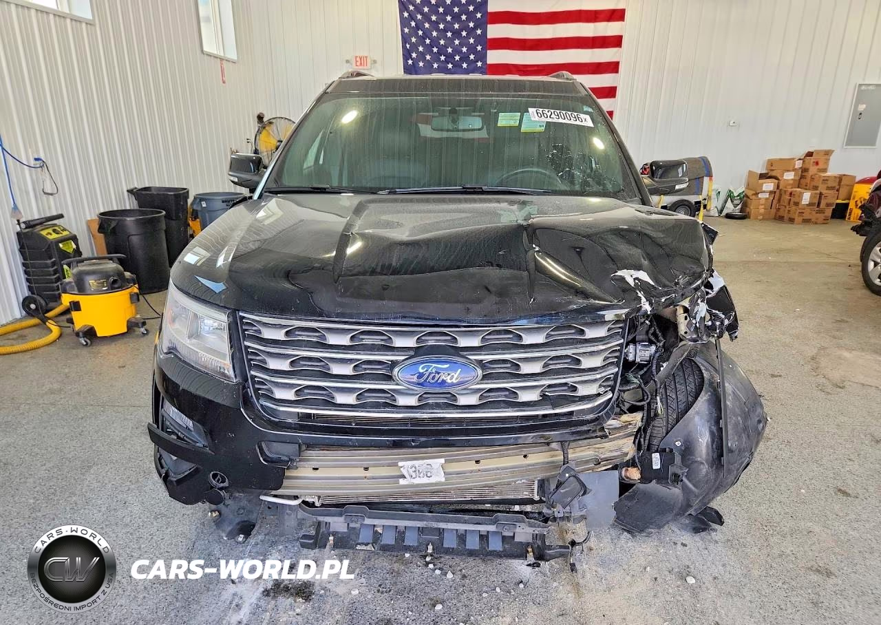 2017 Ford Explorer Xlt VIN:1FM5K8D81HGD15001 - 5