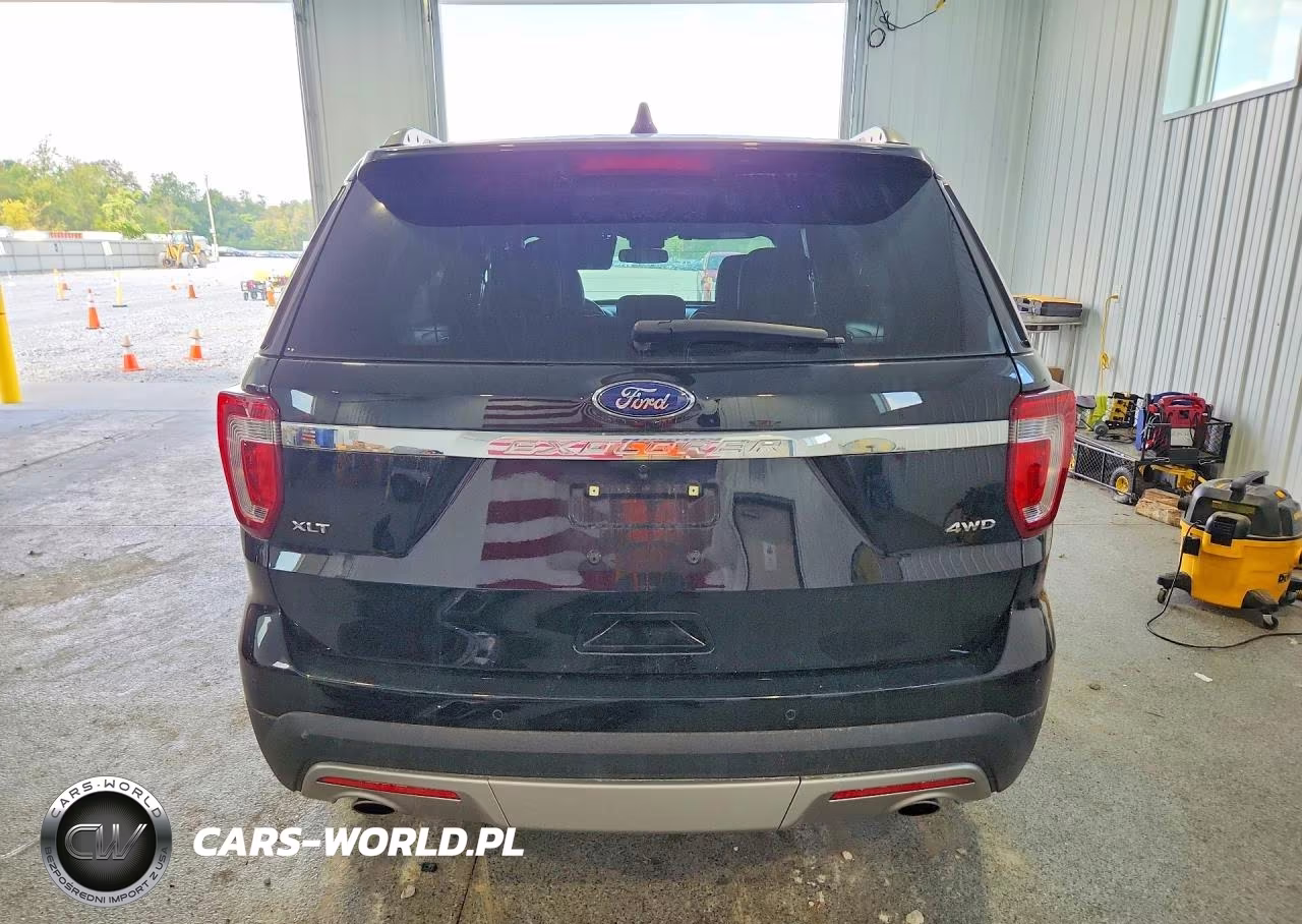 2017 Ford Explorer Xlt VIN:1FM5K8D81HGD15001 - 6