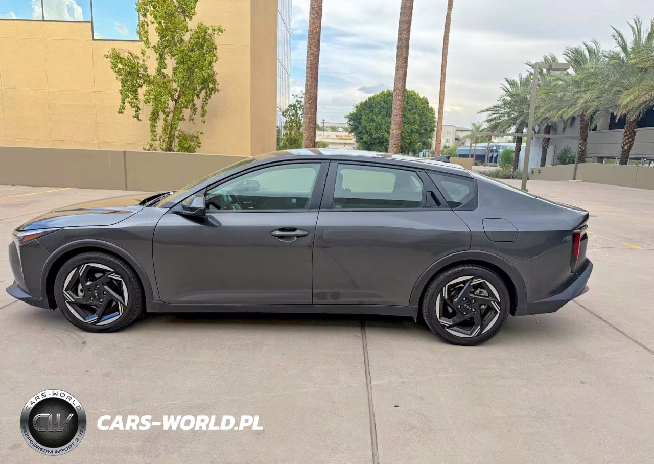 2025 Kia K4 Ex VIN:3KPFU4DE7SE215185 - 13