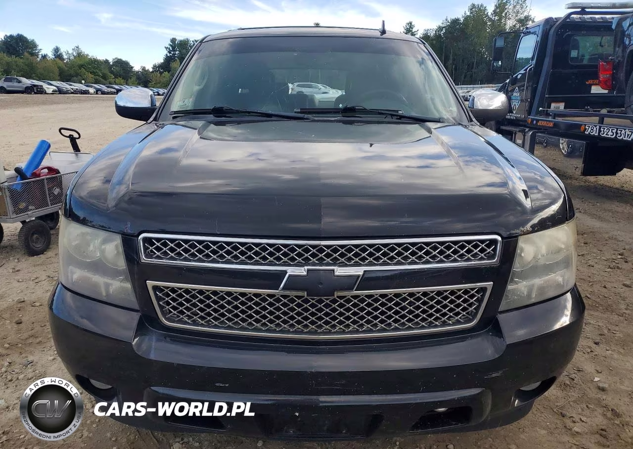 2011 Chevrolet Suburban K1500 Ltz VIN:1GNSKKE39BR382584 - 5