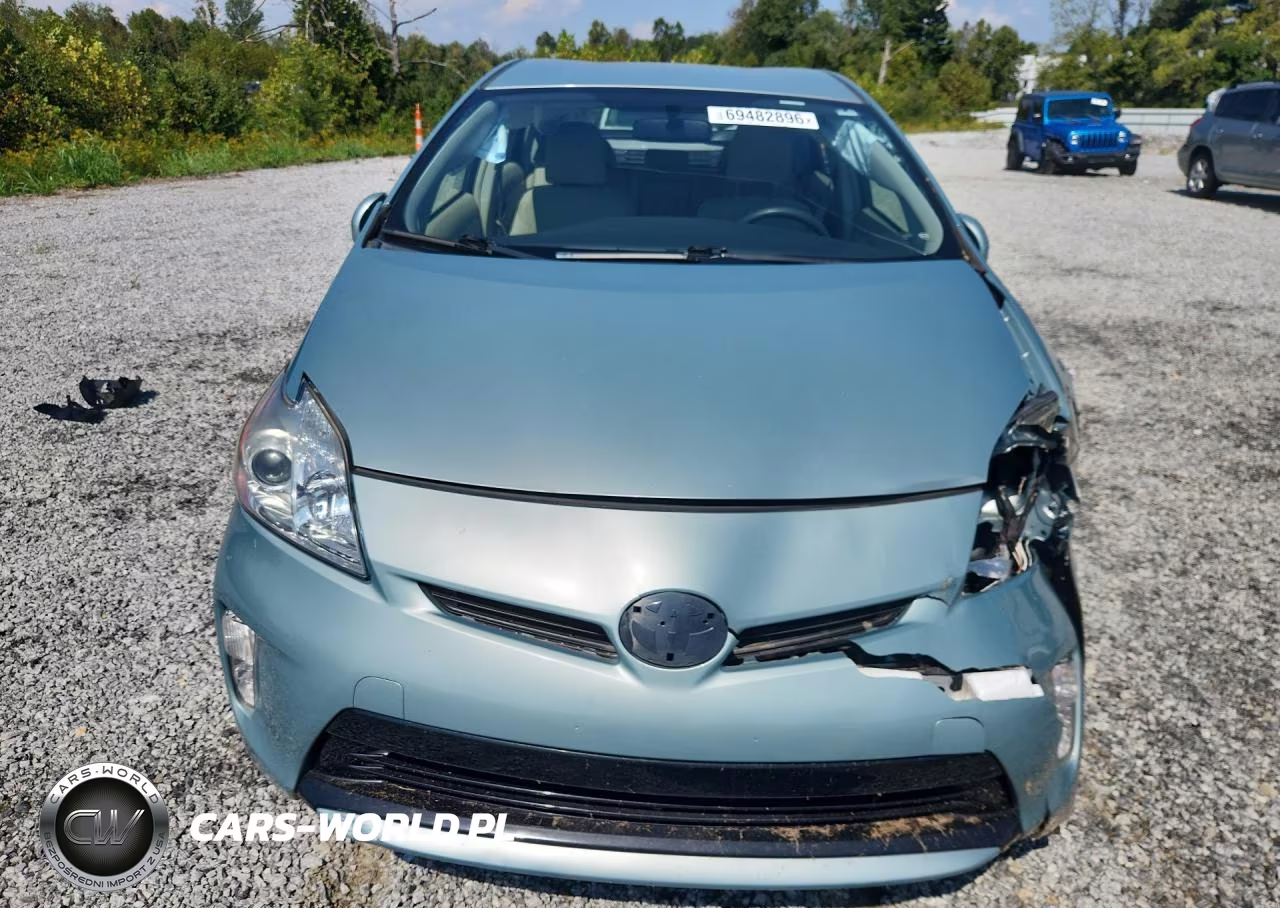 2015 Toyota Prius Three VIN:JTDKN3DU7F2004293 - 5