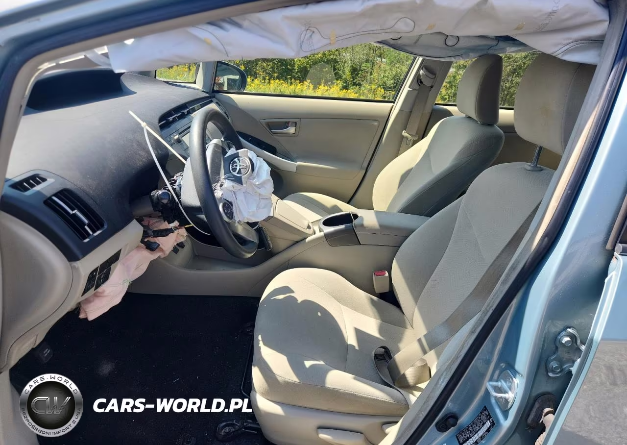2015 Toyota Prius Three VIN:JTDKN3DU7F2004293 - 7