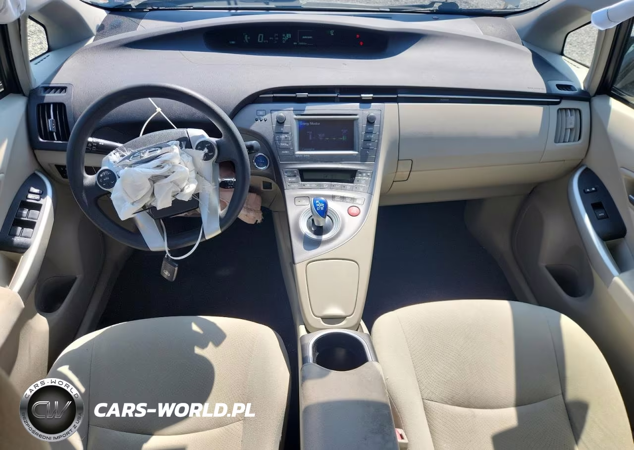 2015 Toyota Prius Three VIN:JTDKN3DU7F2004293 - 8