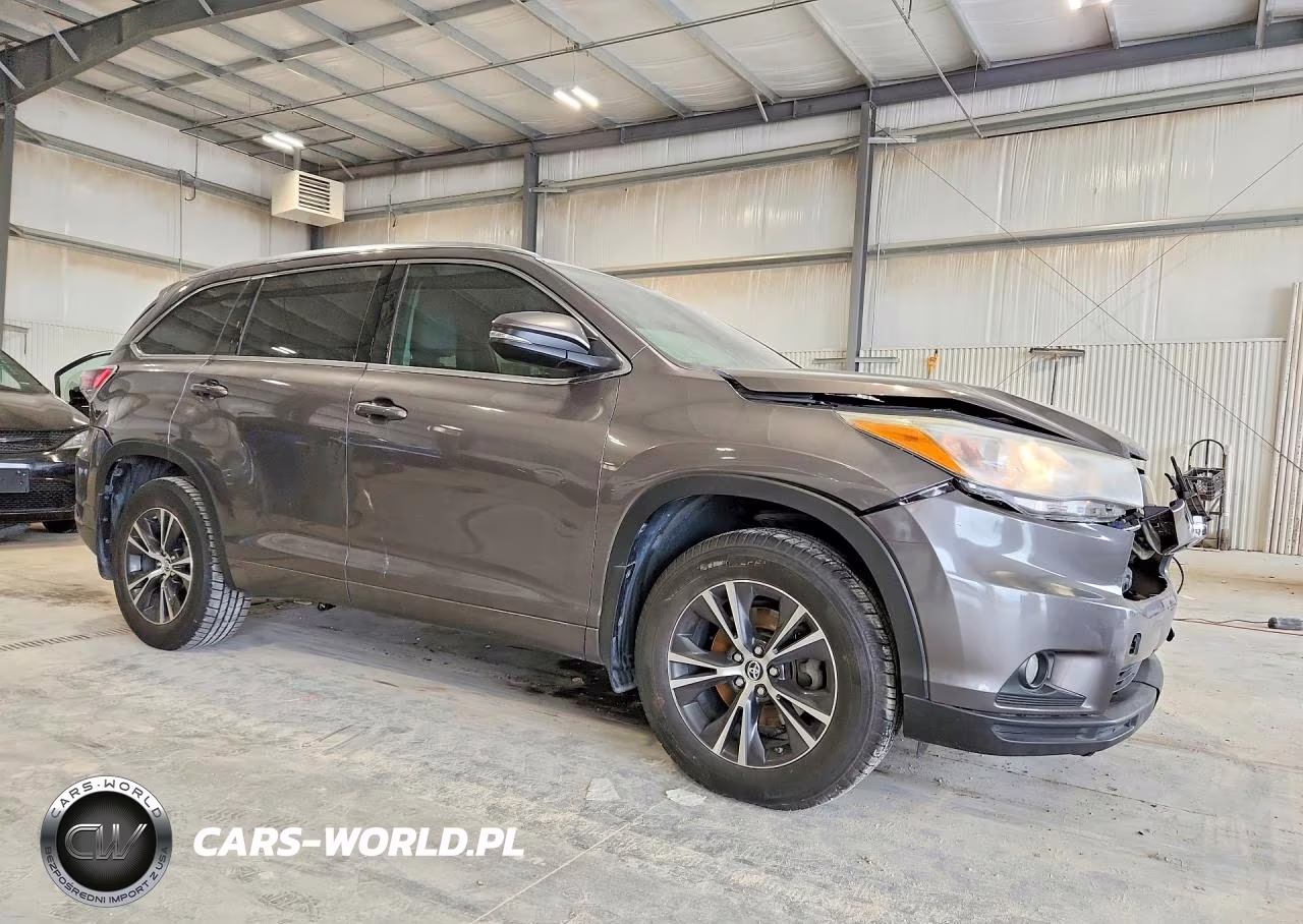 2016 Toyota Highlander Xle VIN:5TDJKRFH0GS238700 - 4