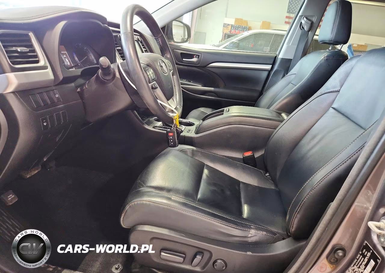 2016 Toyota Highlander Xle VIN:5TDJKRFH0GS238700 - 7
