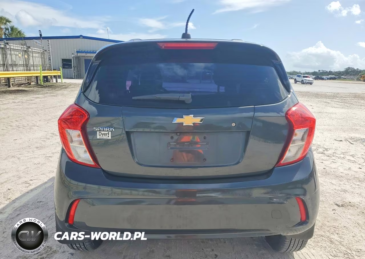 2018 Chevrolet Spark Ls VIN:KL8CB6SA2JC467266 - 6