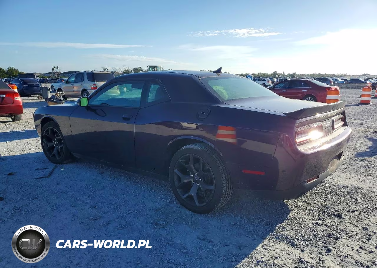 2020 Dodge Challenger Sxt VIN:2C3CDZAG1LH239790 - 2