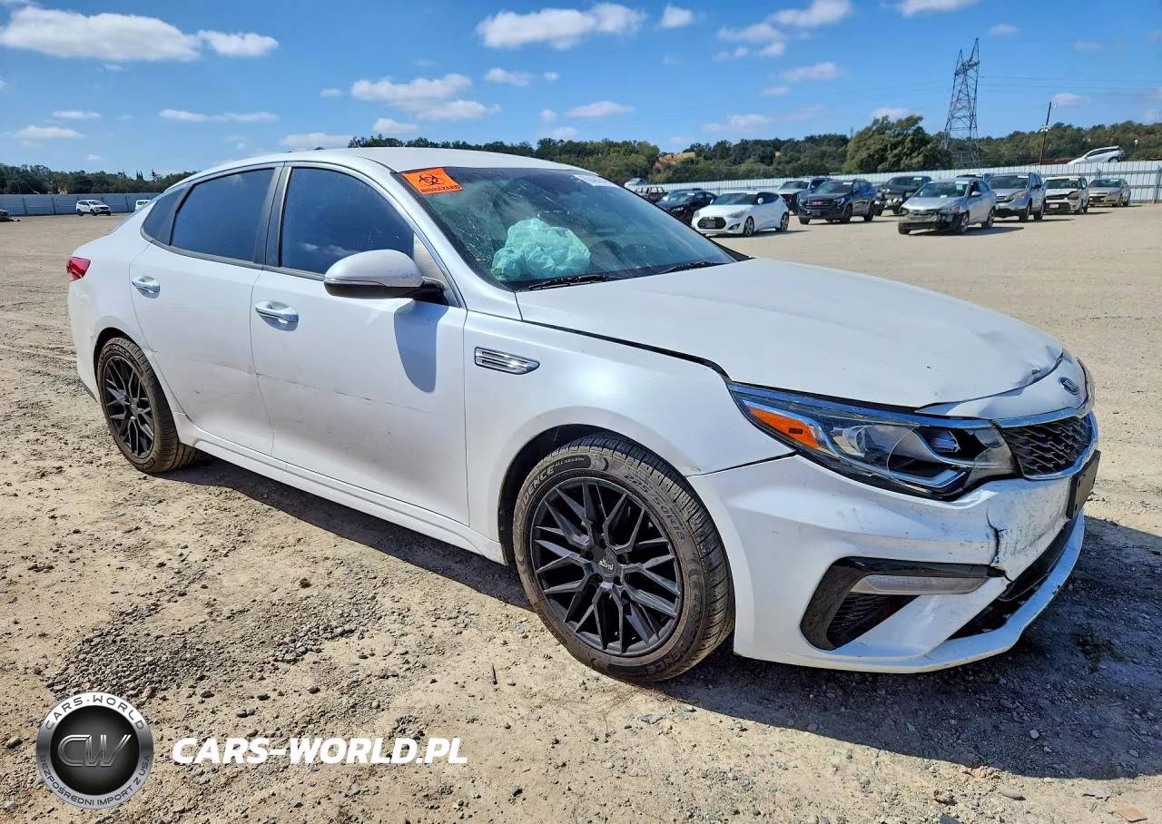 2020 Kia Optima Lx VIN:5XXGT4L38LG442952 - 4