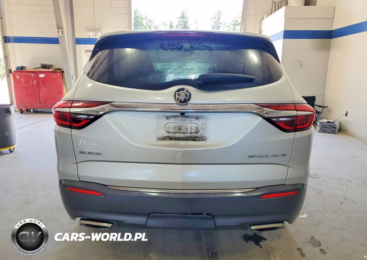 2018 Buick Enclave Essence VIN:5GAERBKW2JJ164159 - 6