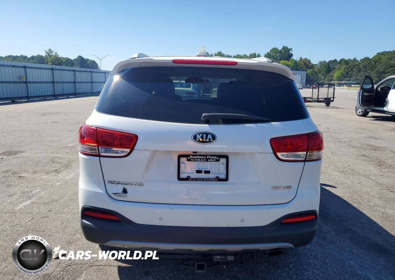 2017 Kia Sorento Ex VIN:5XYPHDA51HG323763 - 6