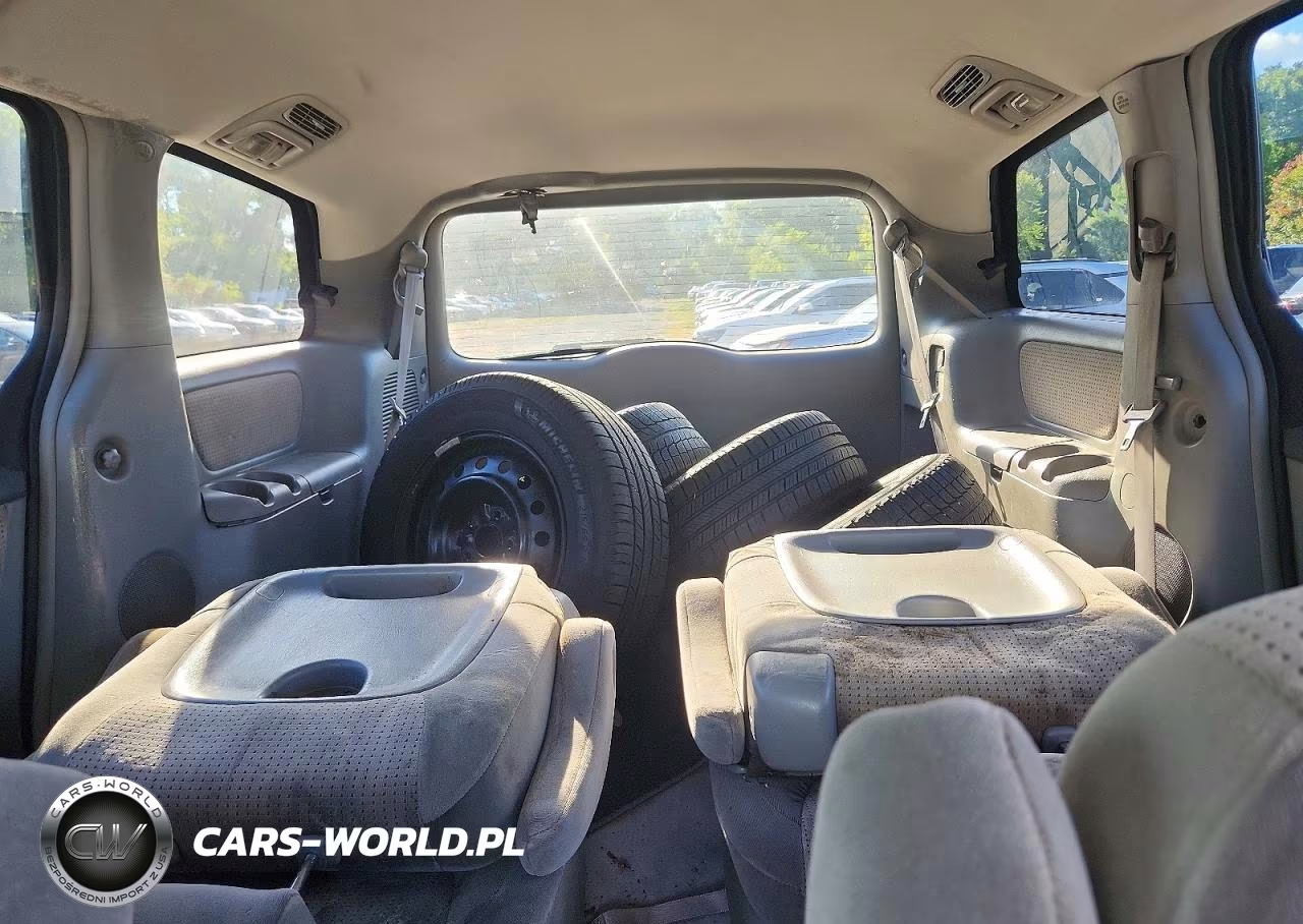 2010 Toyota Sienna Le 7-Passenger VIN:5TDKK4CC8AS300660 - 10