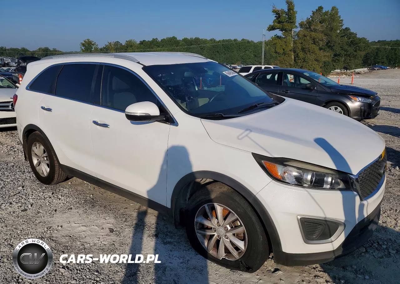 2018 Kia Sorento Lx V6 VIN:5XYPG4A58JG398307 - 4