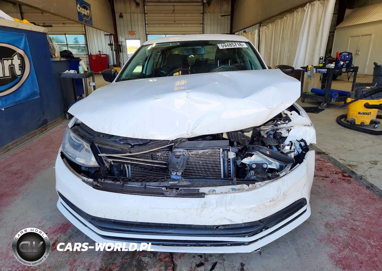 2015 Volkswagen Jetta Base VIN:3VW1K7AJ9FM421247 - 5