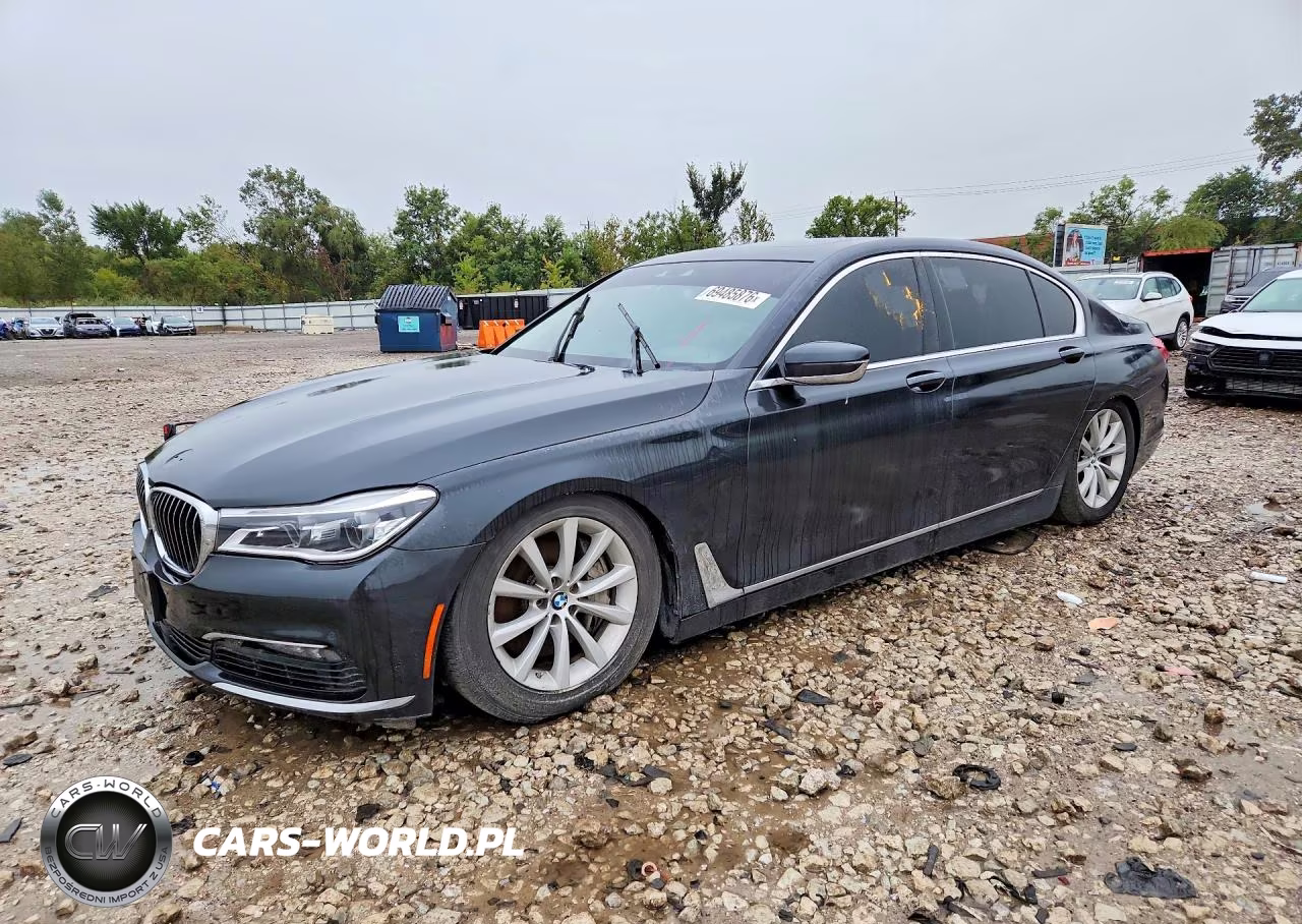 2018 BMW 750 Xi