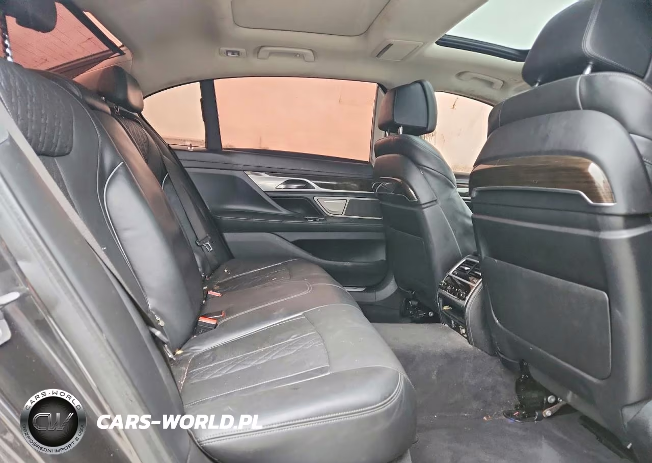2018 BMW 750 Xi VIN:WBA7F2C53JG424133 - 10