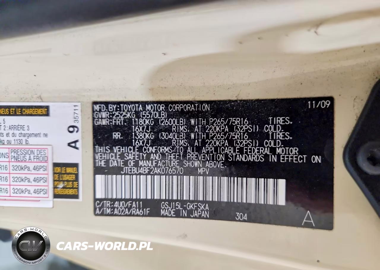 2010 Toyota Fj Cruiser VIN:JTEBU4BF2AK076570 - 12