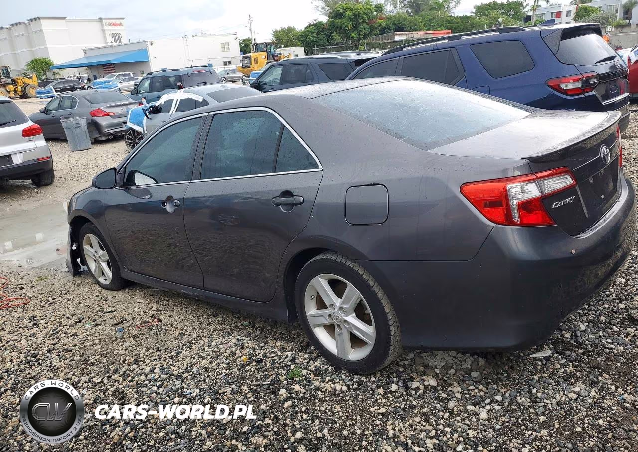 2014 Toyota Camry Se VIN:4T1BF1FK8EU320362 - 2