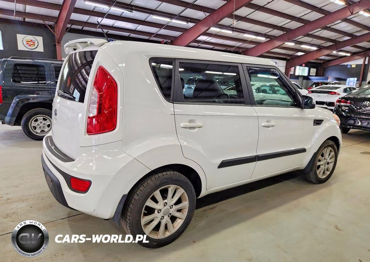 2012 Kia Soul VIN:KNDJT2A6XC7379725 - 3