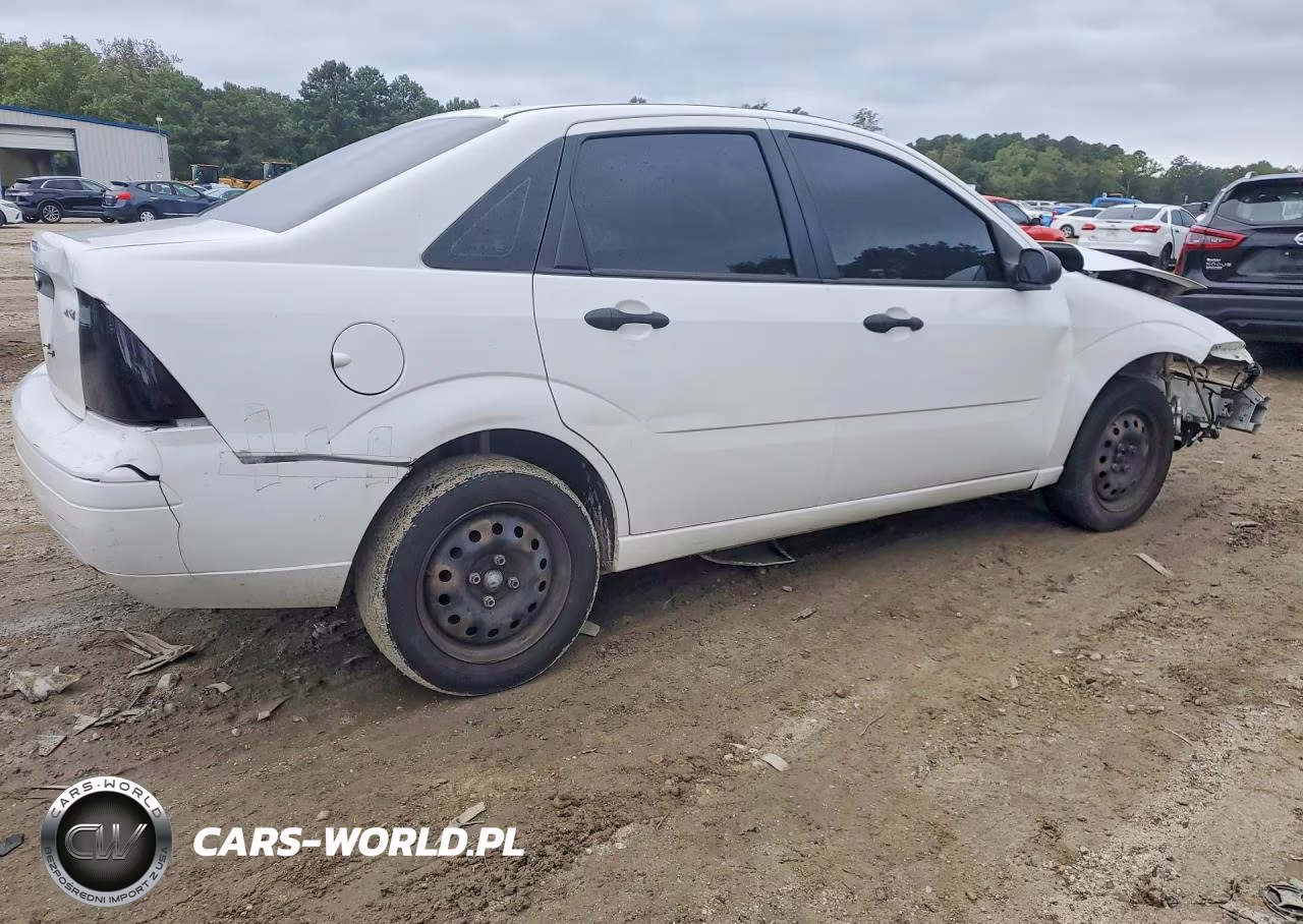 2006 Ford Focus Zx4 VIN:1FAFP34N66W221241 - 3