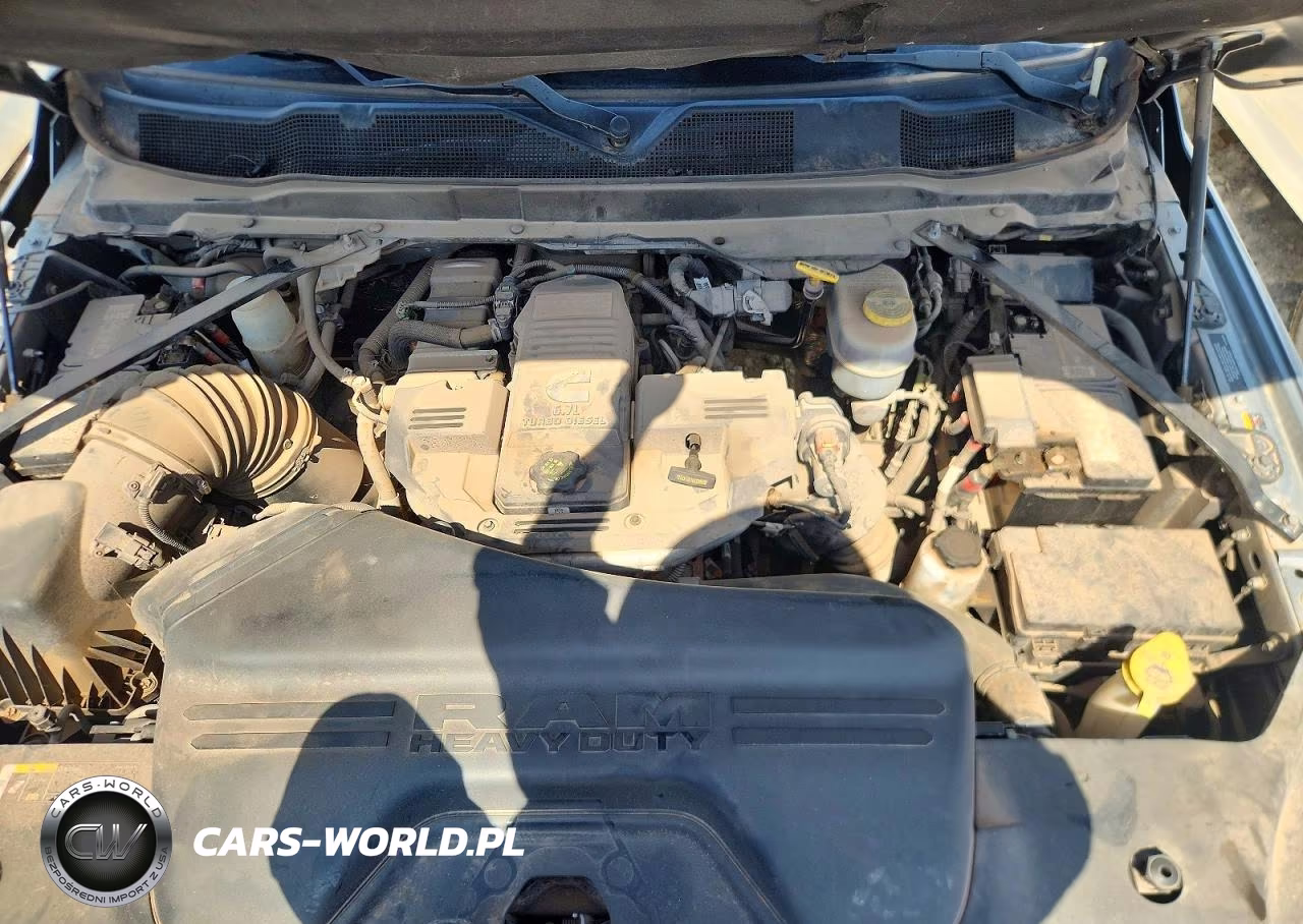 2022 Ram 3500 VIN:3C7WRSCL4NG240241 - 11