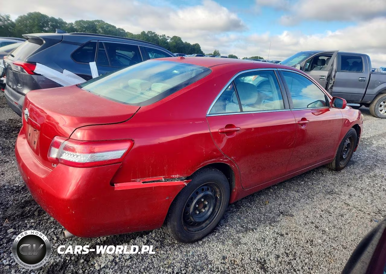 2010 Toyota Camry Le VIN:4T4BF3EK4AR047689 - 3