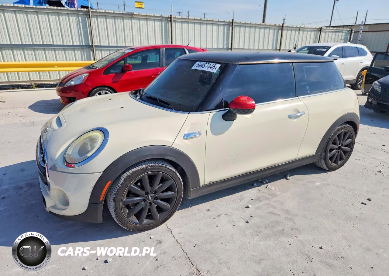 2015 Mini Cooper S VIN:WMWXP7C52F2A33850 - 1