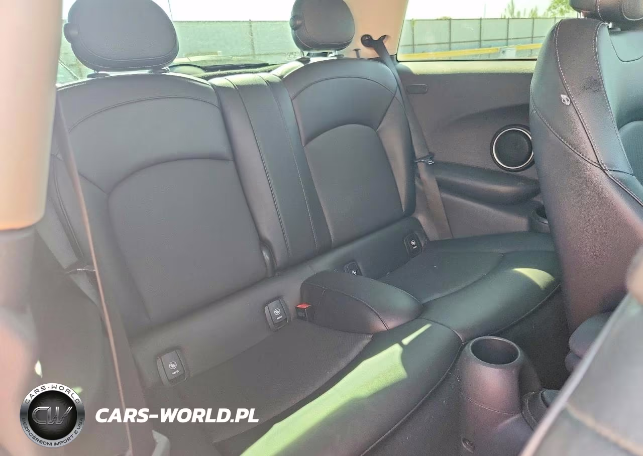 2015 Mini Cooper S VIN:WMWXP7C52F2A33850 - 10