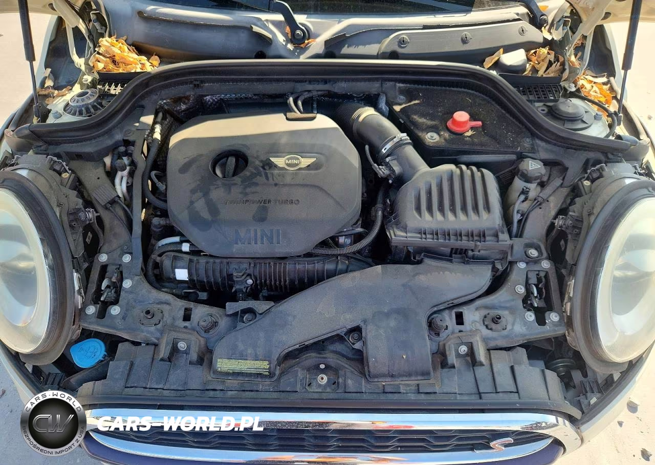 2015 Mini Cooper S VIN:WMWXP7C52F2A33850 - 11