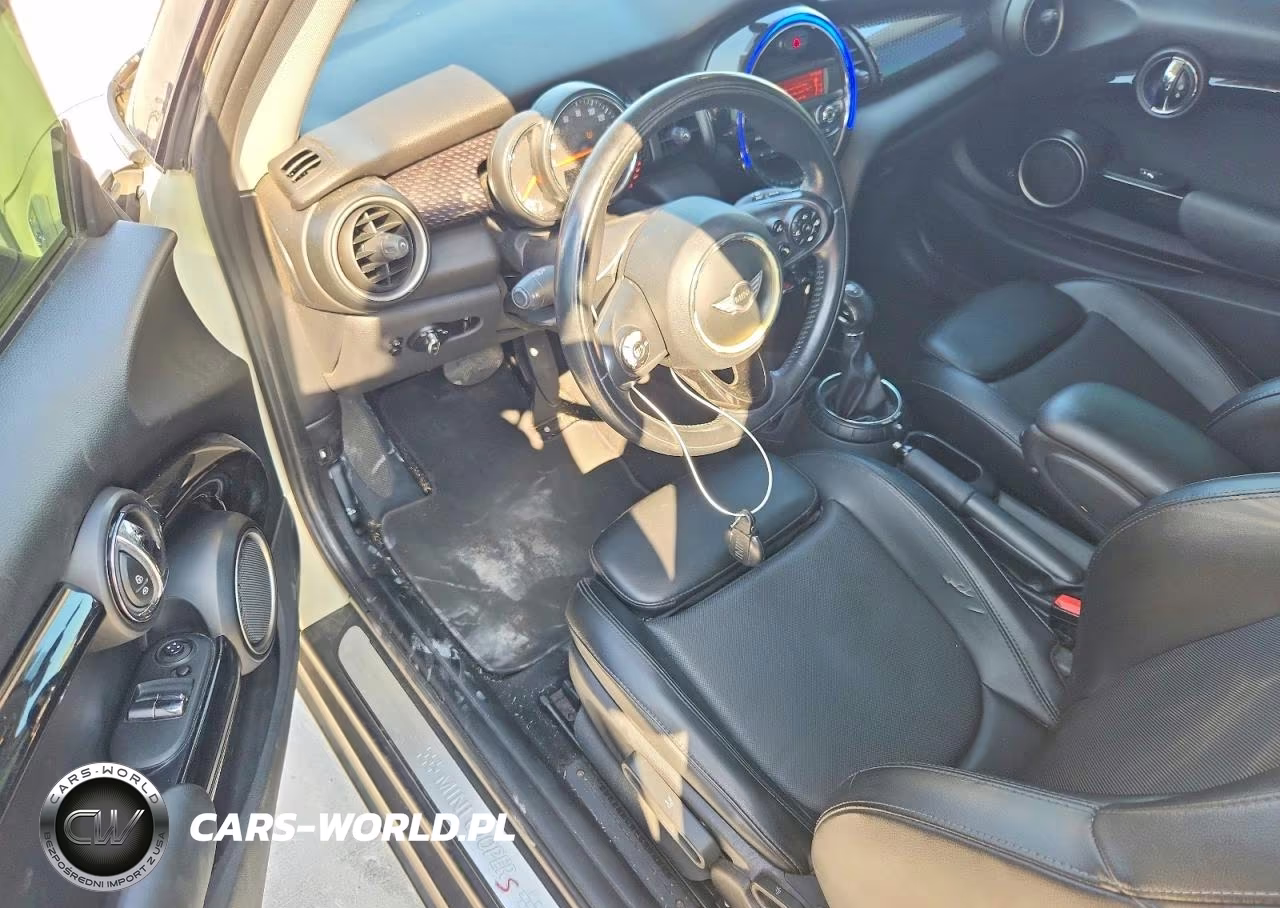 2015 Mini Cooper S VIN:WMWXP7C52F2A33850 - 8