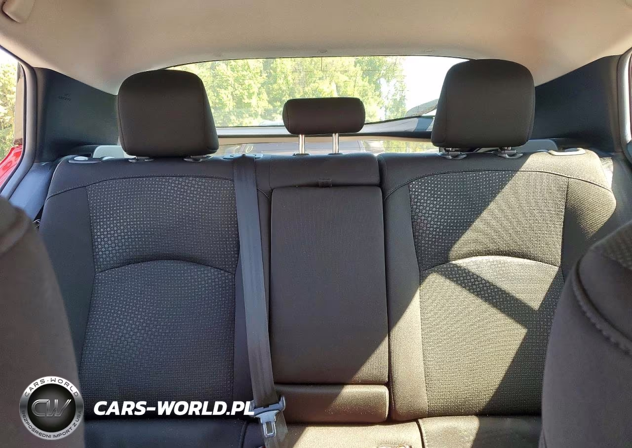 2022 Toyota Prius Le VIN:JTDKAMFUXN3180360 - 10