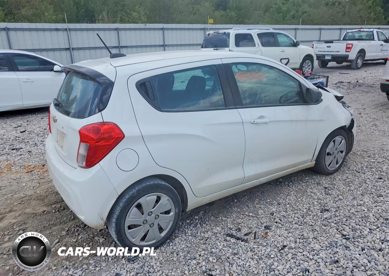 2017 Chevrolet Spark Ls VIN:KL8CB6SA1HC838816 - 3