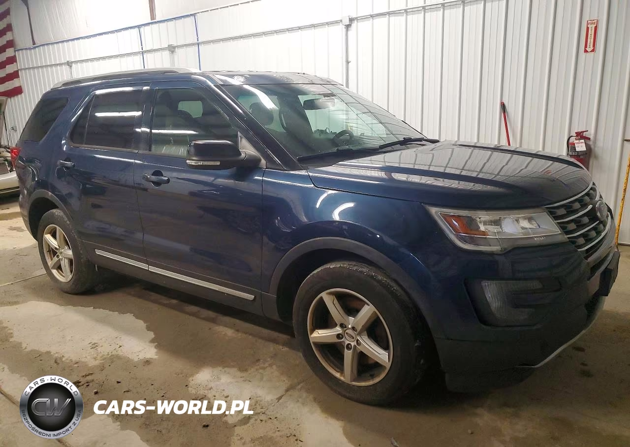 2016 Ford Explorer Xlt VIN:1FM5K8D83GGB10309 - 4