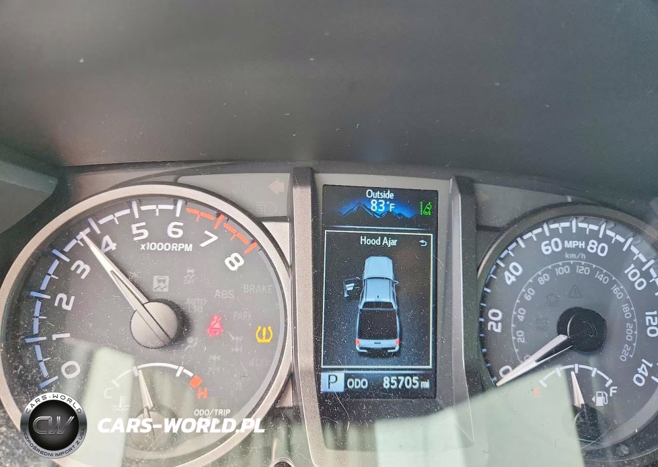 2022 Toyota Tacoma Trd Sport VIN:3TMAZ5CNXNM174497 - 9