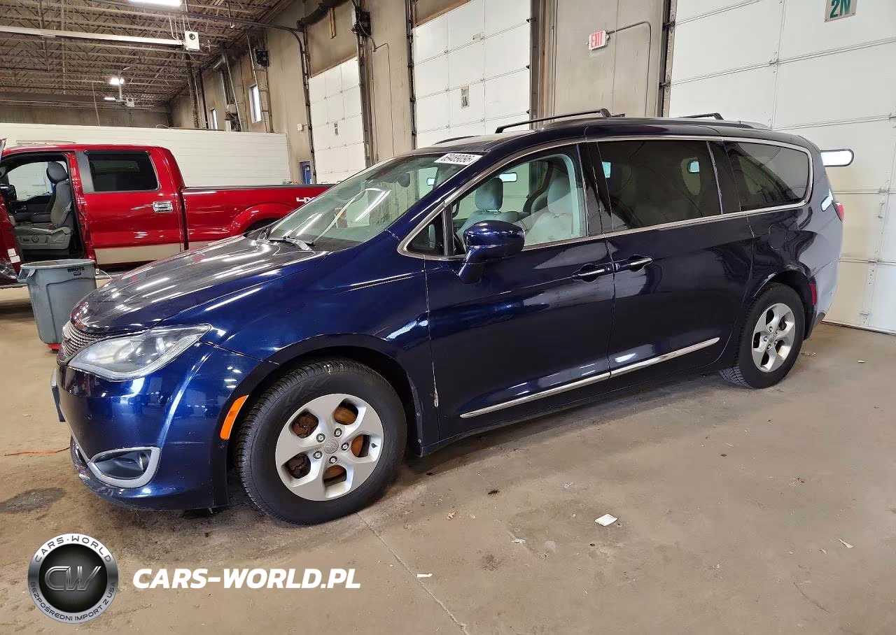 2017 Chrysler Pacifica Touring L Plus VIN:2C4RC1EG7HR513760 - 1