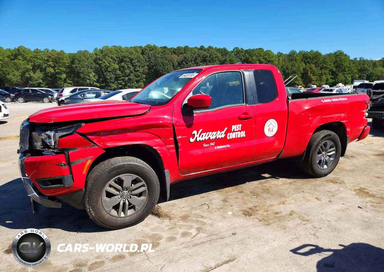 2025 Nissan Frontier Sv