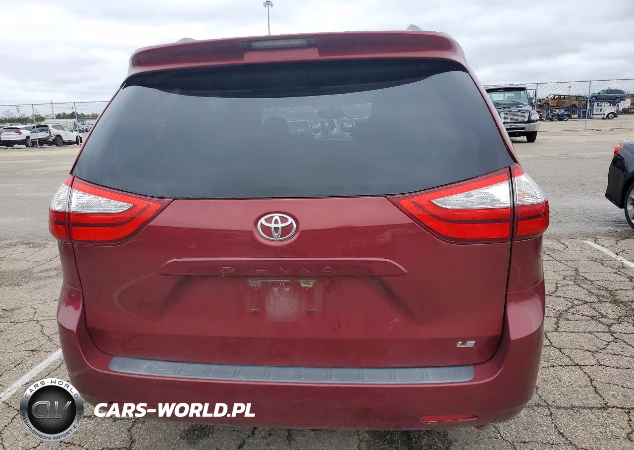 2015 Toyota Sienna Le VIN:5TDKK3DCXFS574880 - 6