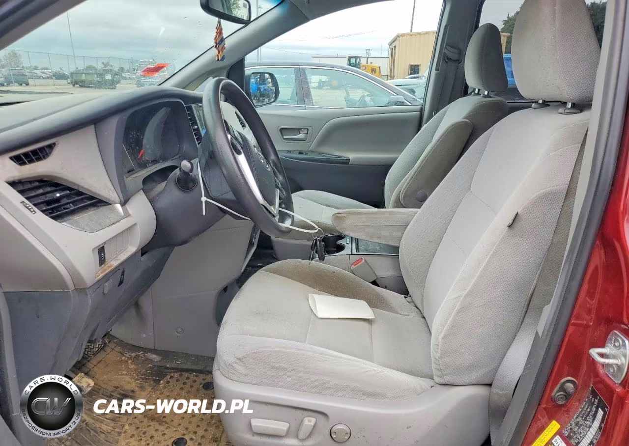 2015 Toyota Sienna Le VIN:5TDKK3DCXFS574880 - 7
