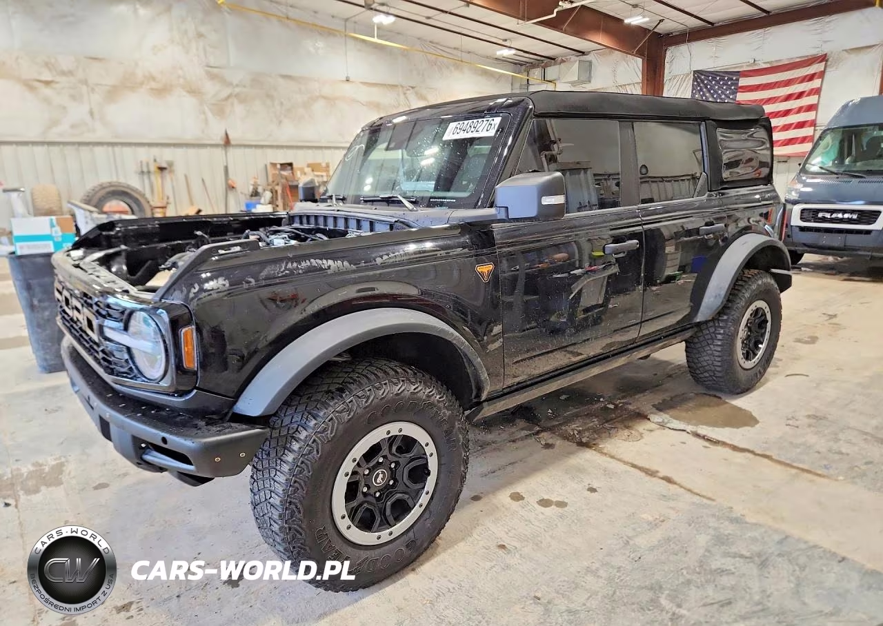 2024 Ford Bronco Badlands VIN:1FMEE9BPXRLA57321 - 1