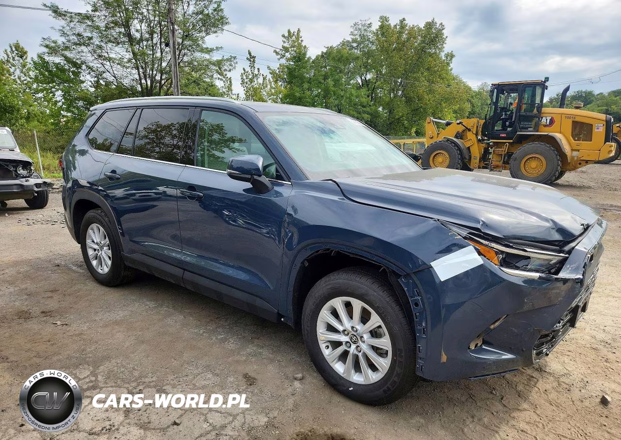 2025 Toyota Grand Highlander Hybrid Xle VIN:5TDACAB54SS055092 - 4