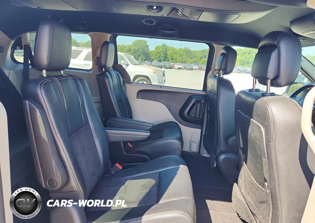 2019 Dodge Grand Caravan Sxt VIN:2C4RDGCG1KR697247 - 11