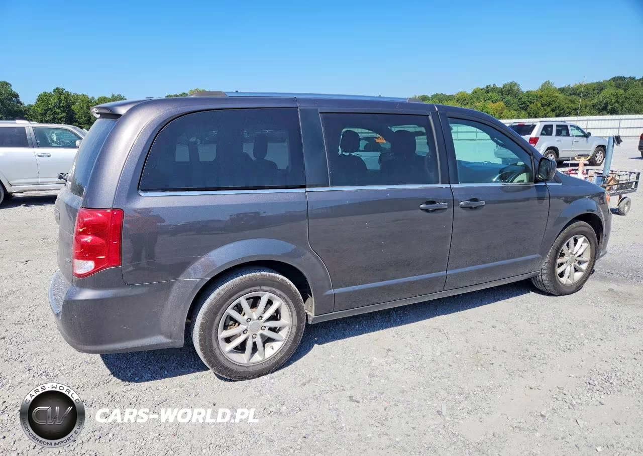 2019 Dodge Grand Caravan Sxt VIN:2C4RDGCG1KR697247 - 3