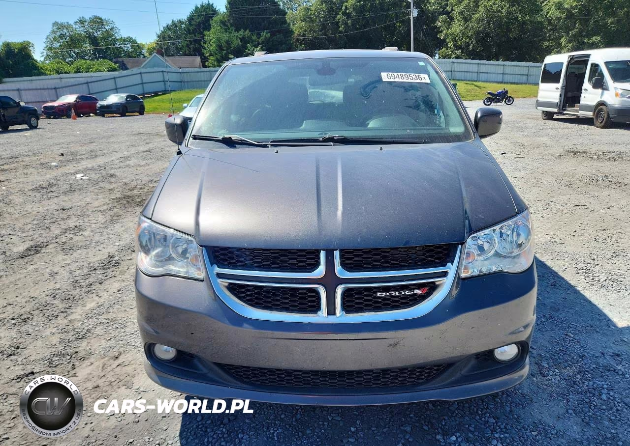 2019 Dodge Grand Caravan Sxt VIN:2C4RDGCG1KR697247 - 5