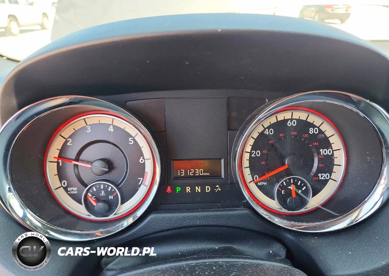 2019 Dodge Grand Caravan Sxt VIN:2C4RDGCG1KR697247 - 9