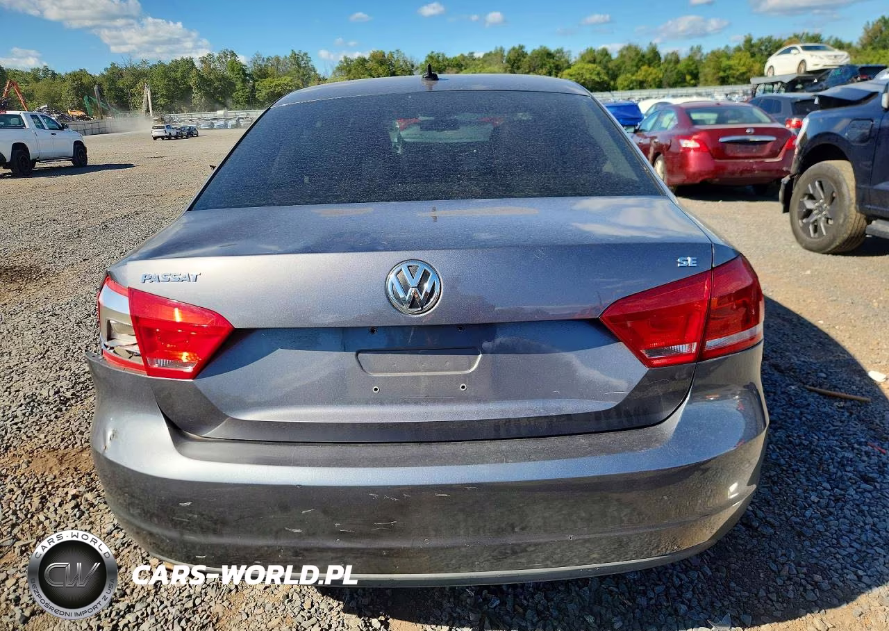 2012 Volkswagen Passat Se VIN:1VWBP7A33CC063065 - 6